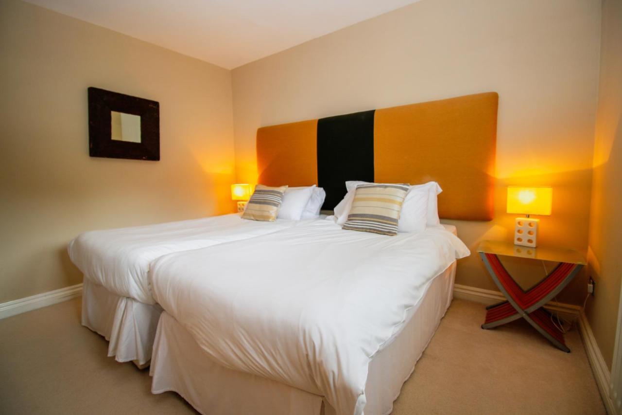 Turnberry Apartments מראה חיצוני תמונה