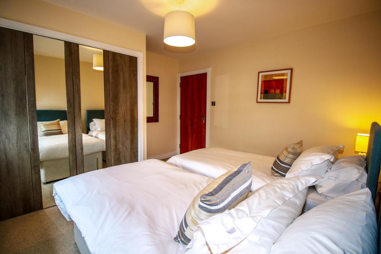 Turnberry Apartments מראה חיצוני תמונה