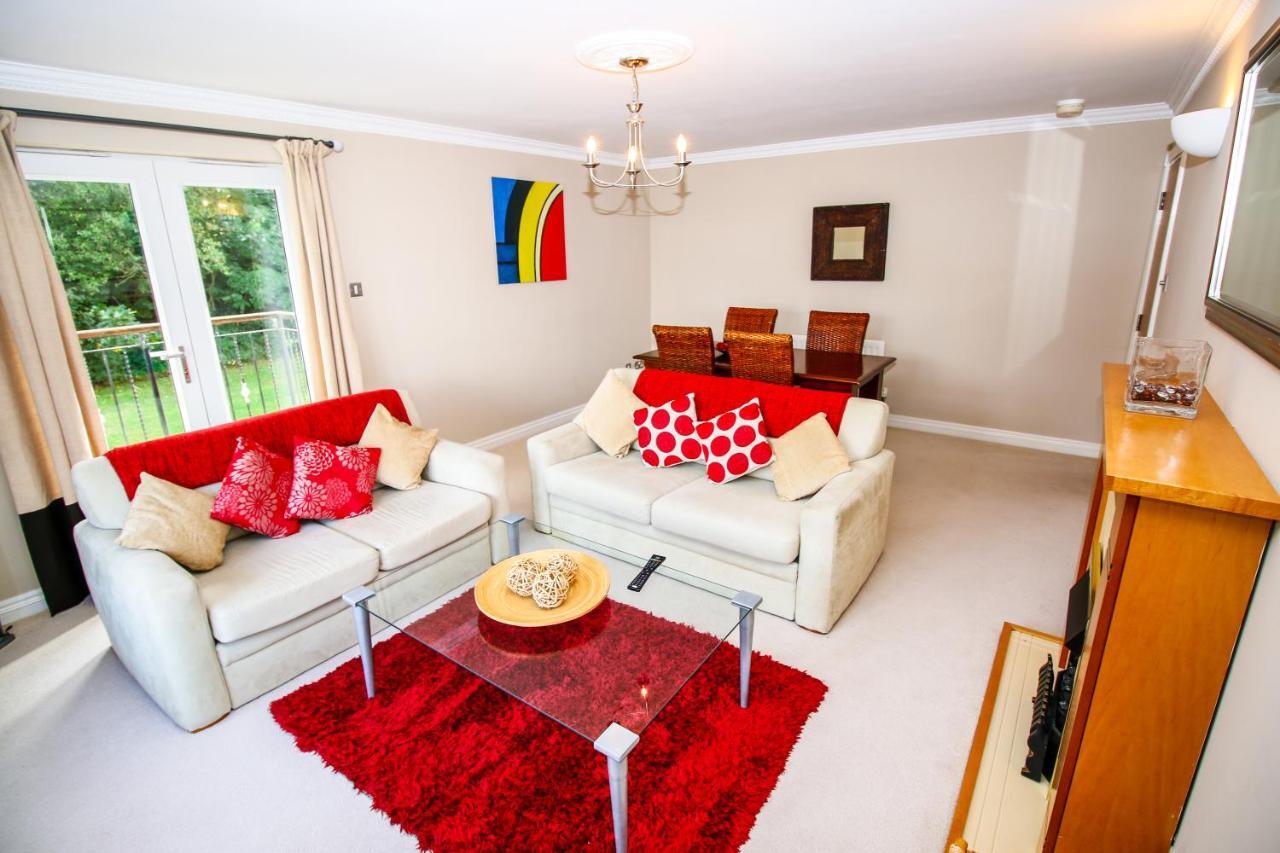 Turnberry Apartments מראה חיצוני תמונה