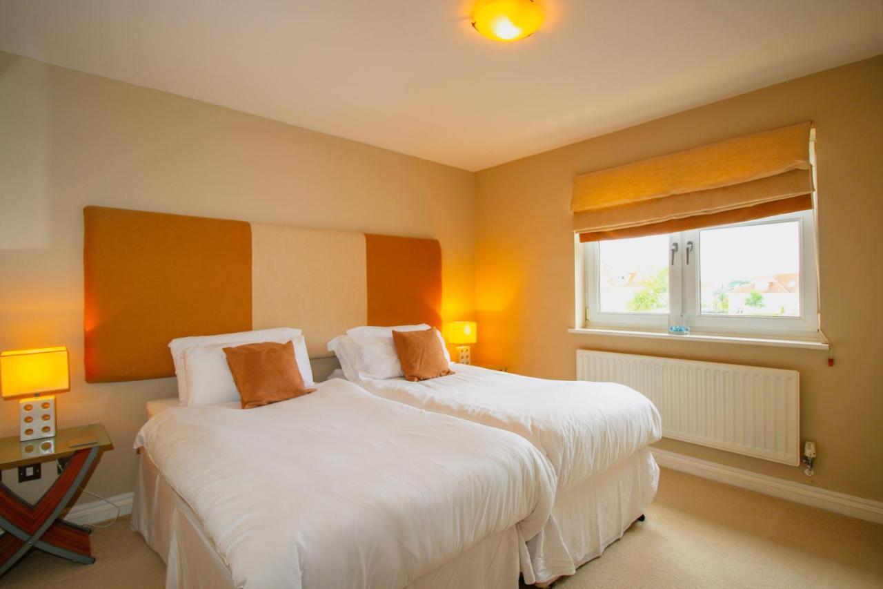 Turnberry Apartments מראה חיצוני תמונה